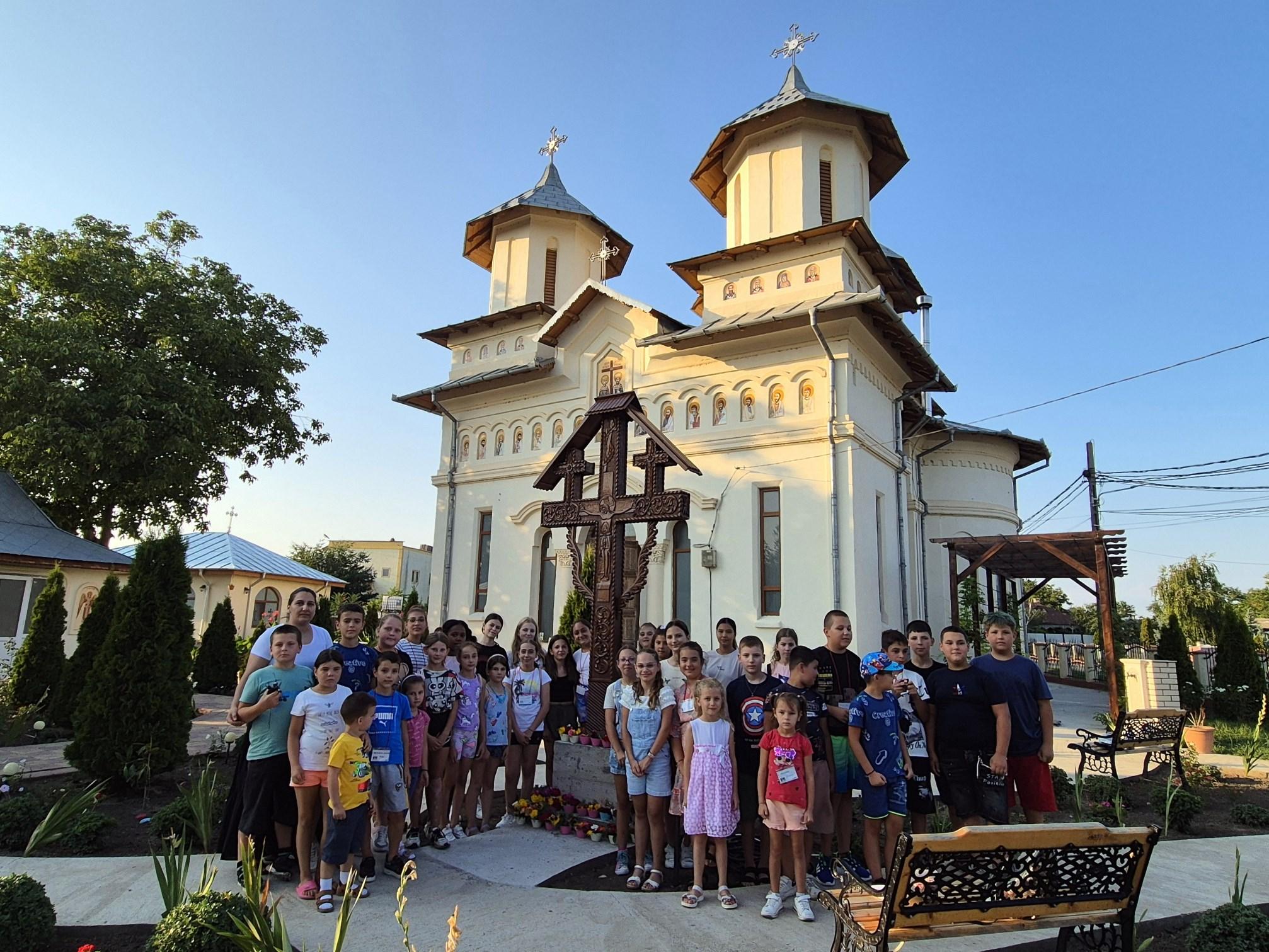 Şcoală de vară în Parohia Ţibăneşti 1