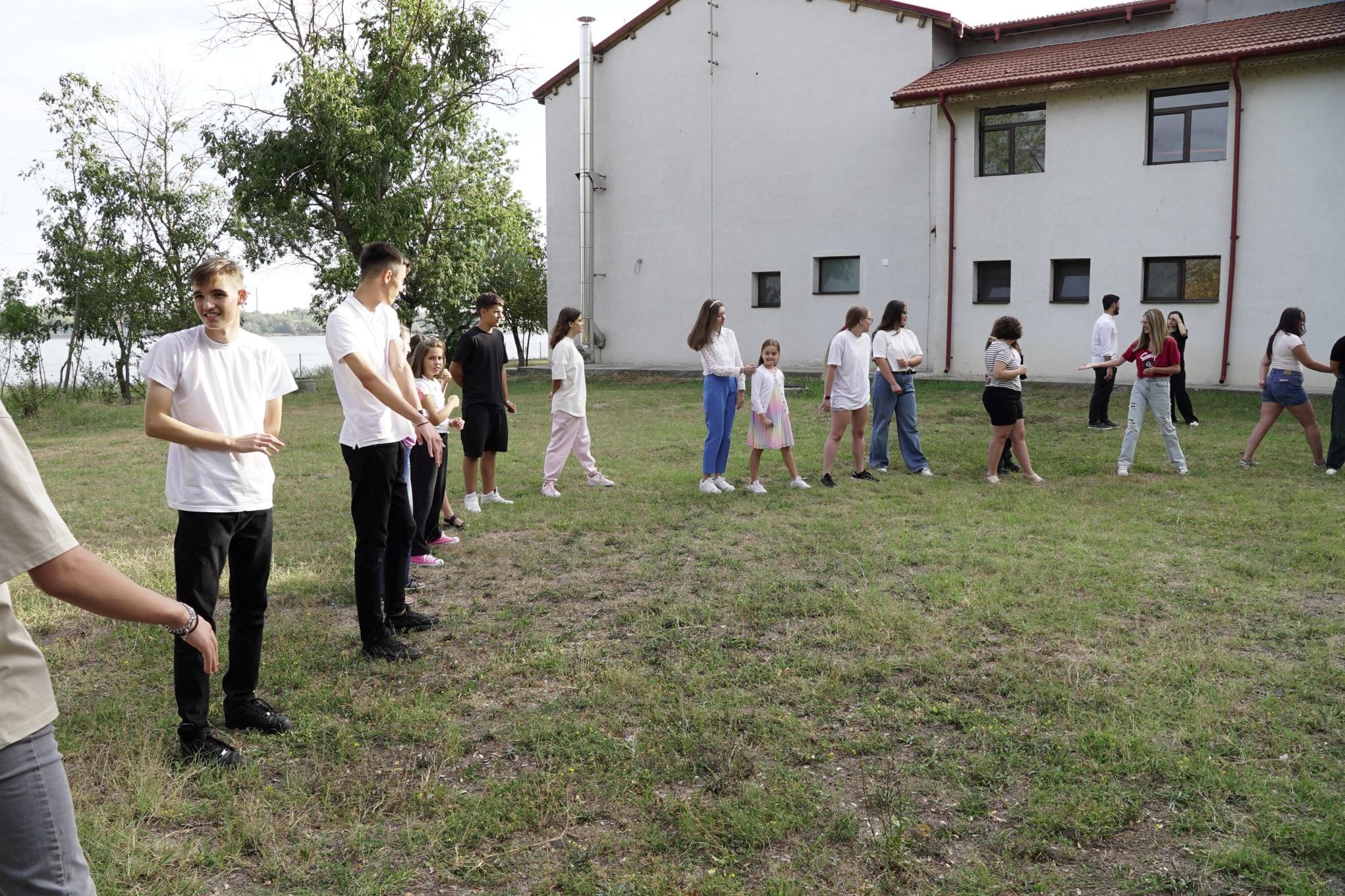 Activitate pastoral-misionară şi educativ-recreativă