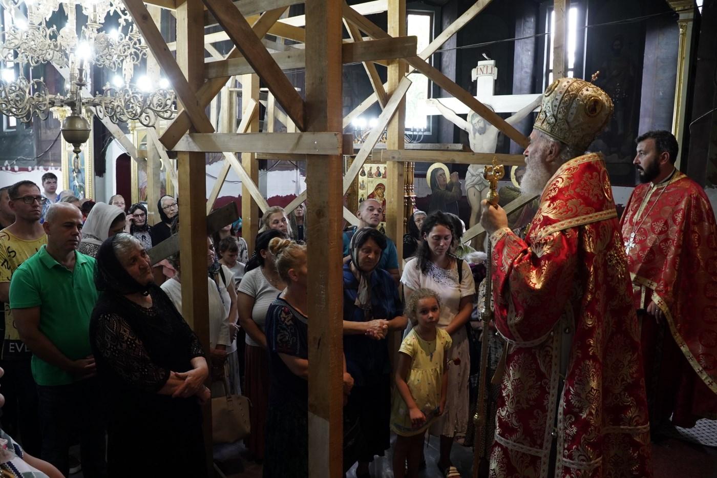 Zi de sărbătoare la biserica brăileană