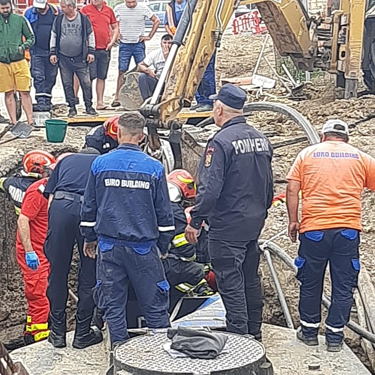 Mal de pământ surpat peste trei muncitori